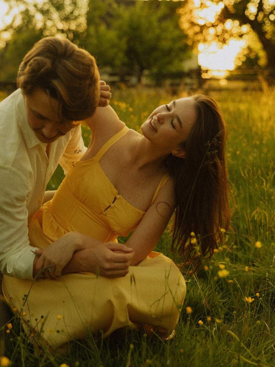 Cinematic engagement and couples-session photograph from the Akiko Archive collection, image 192