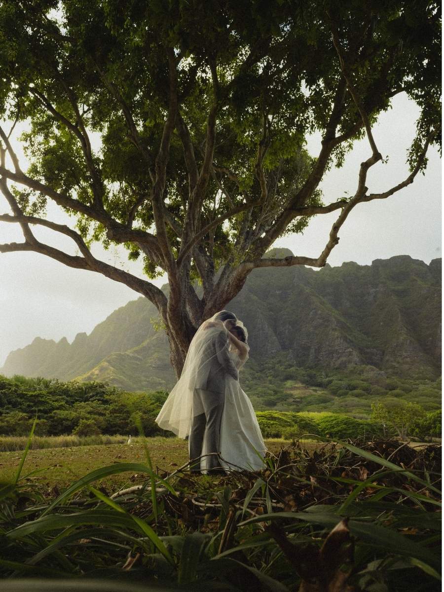 Cinematic wedding photograph from the Akiko Archive collection, image 9